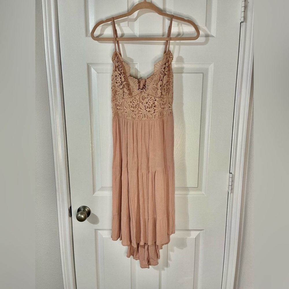Mauve pink lace bodice bow back dress